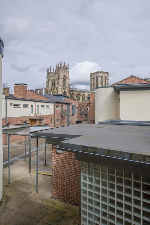 St Helen'S House With Minster Views York Exterior foto
