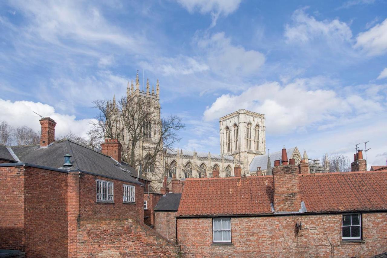 St Helen'S House With Minster Views York Exterior foto